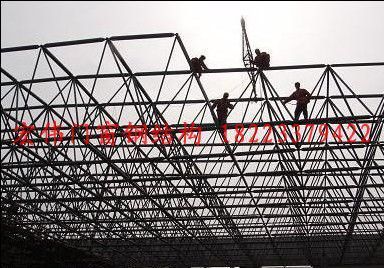 鋼結構網架工程 一體化設計、制作與安裝的優勢與選擇